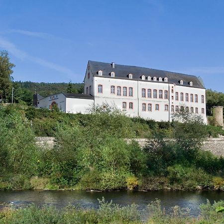 Hotel Burg Bollendorf Esterno foto